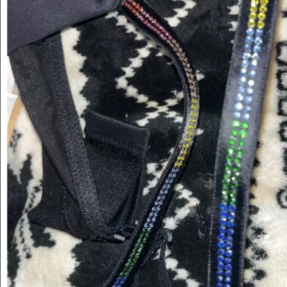 victoria's Secret pink wireless pushup bra size
40B 36DD VS Shine Strap - Picture 7 of 12